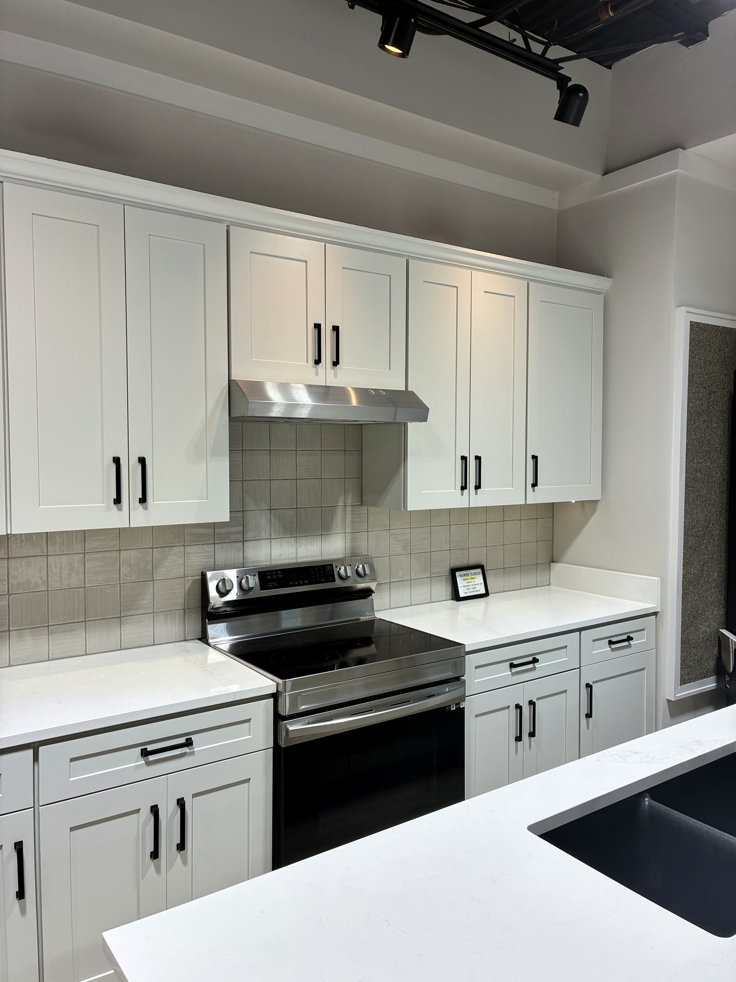 White shaker kitchen vignette