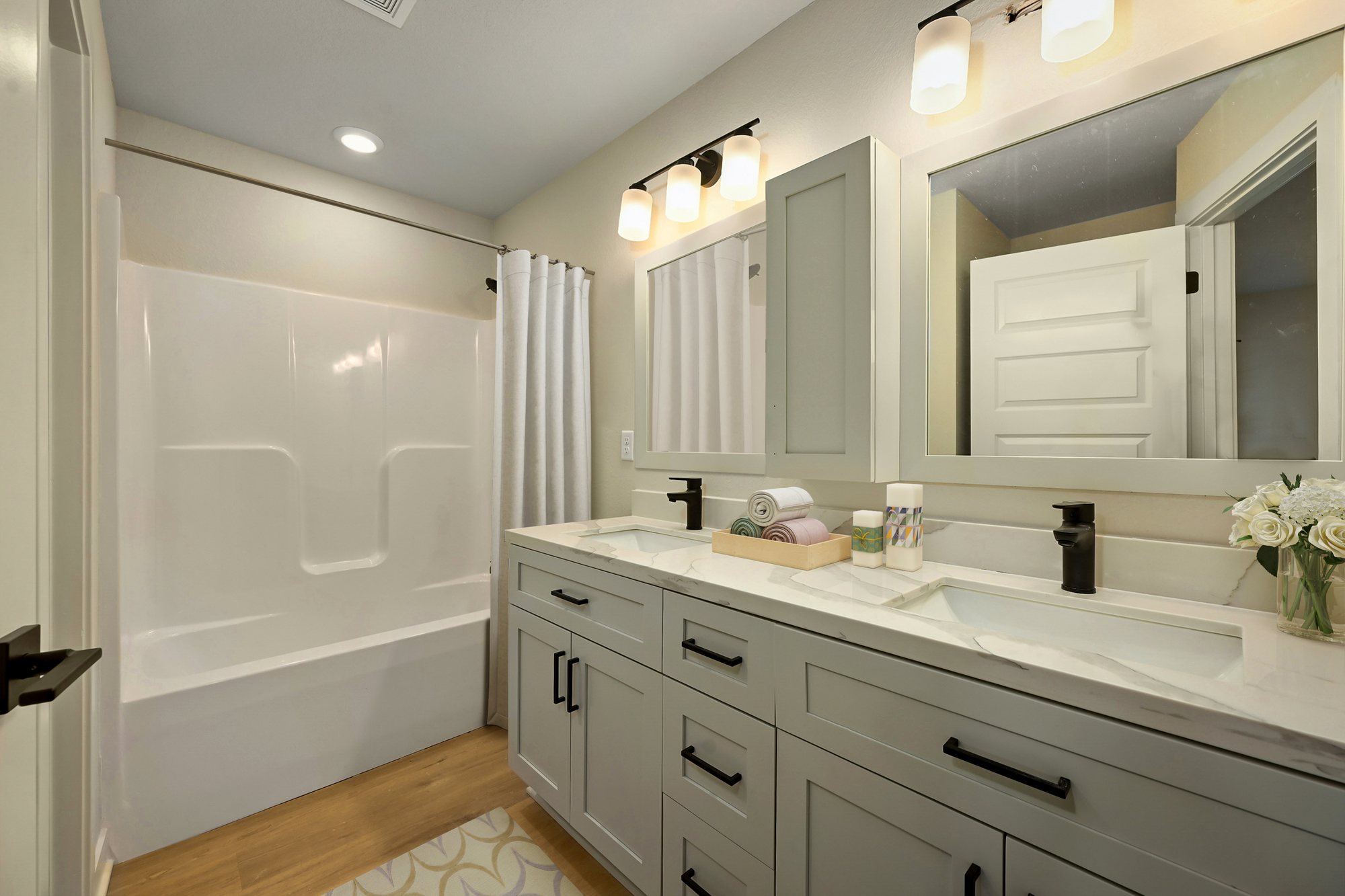 Oak Ridge Farms — vanity and tub surround